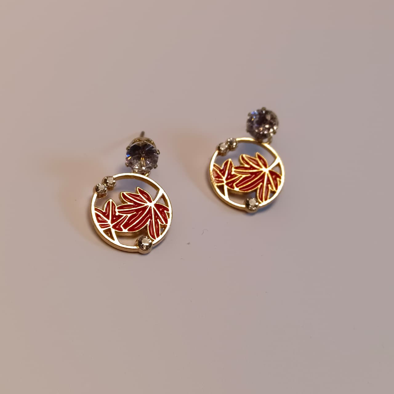 Elegant Leaf Design Crystal Stud Earrings – Multiple Colors