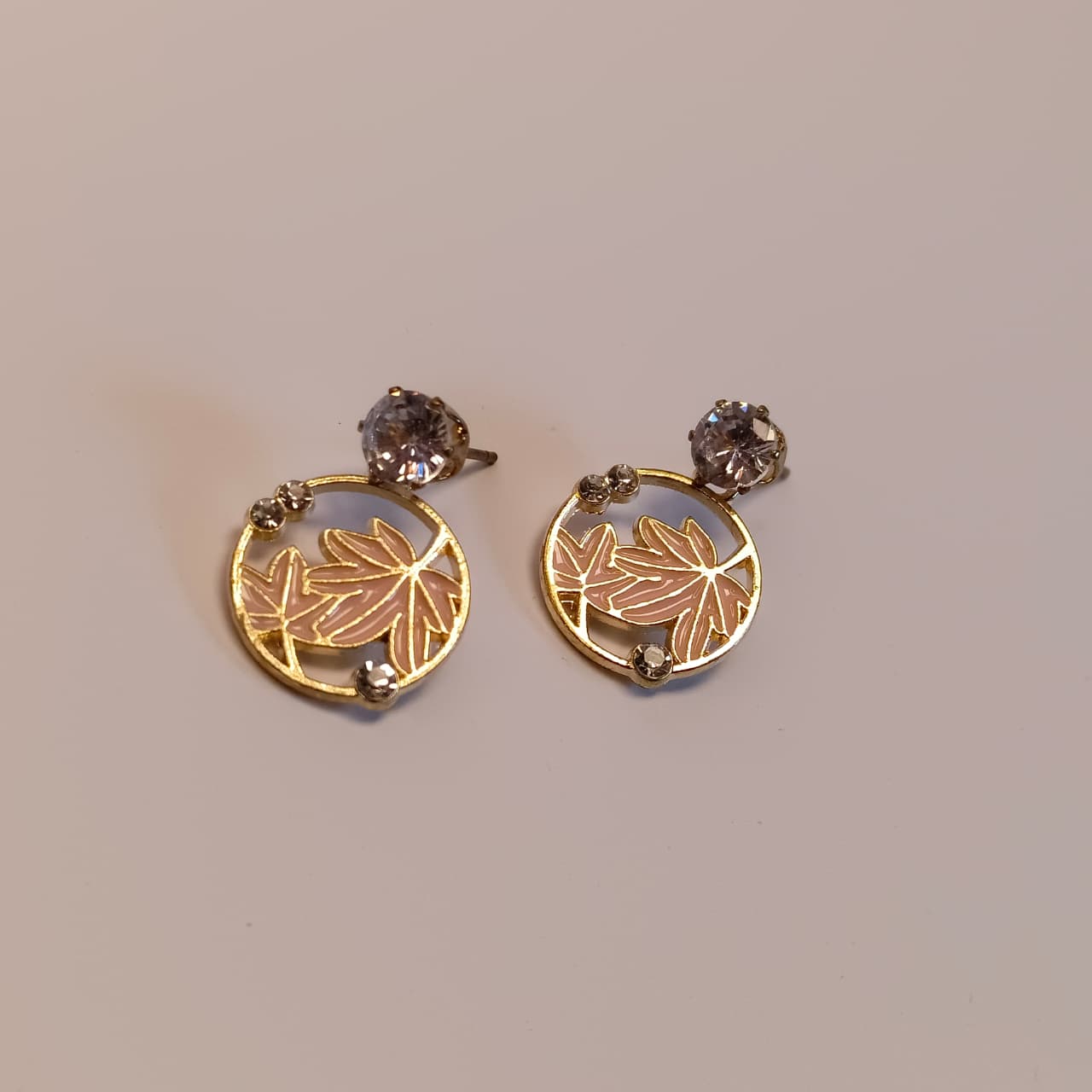 Elegant Leaf Design Crystal Stud Earrings – Multiple Colors