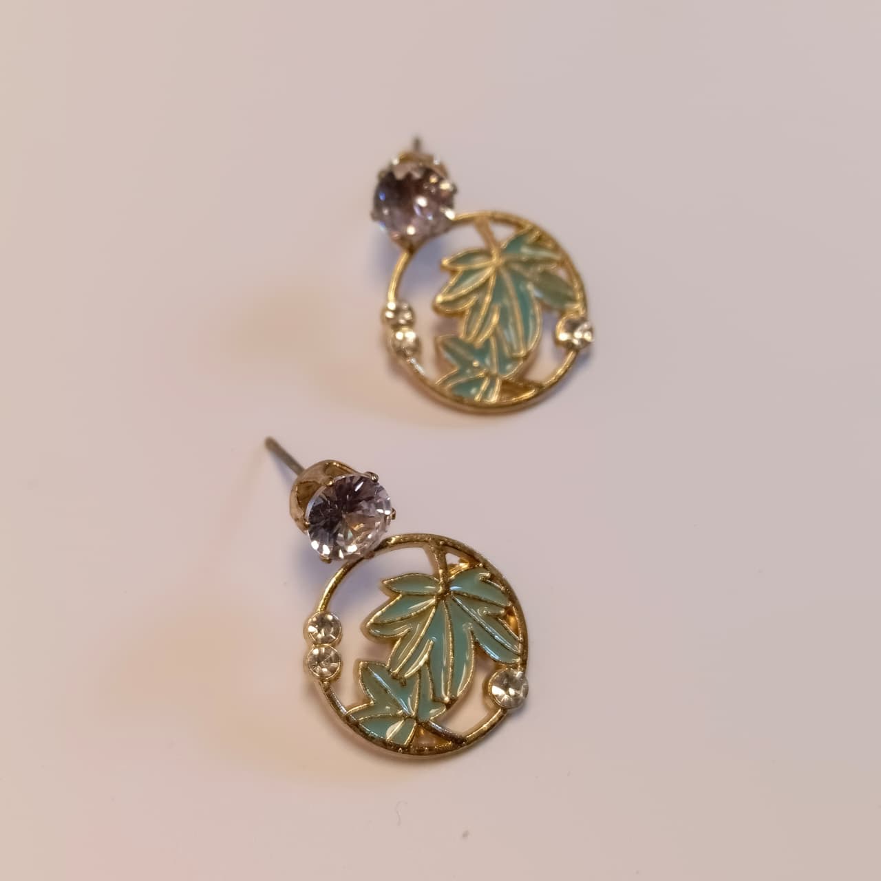 Elegant Leaf Design Crystal Stud Earrings – Multiple Colors
