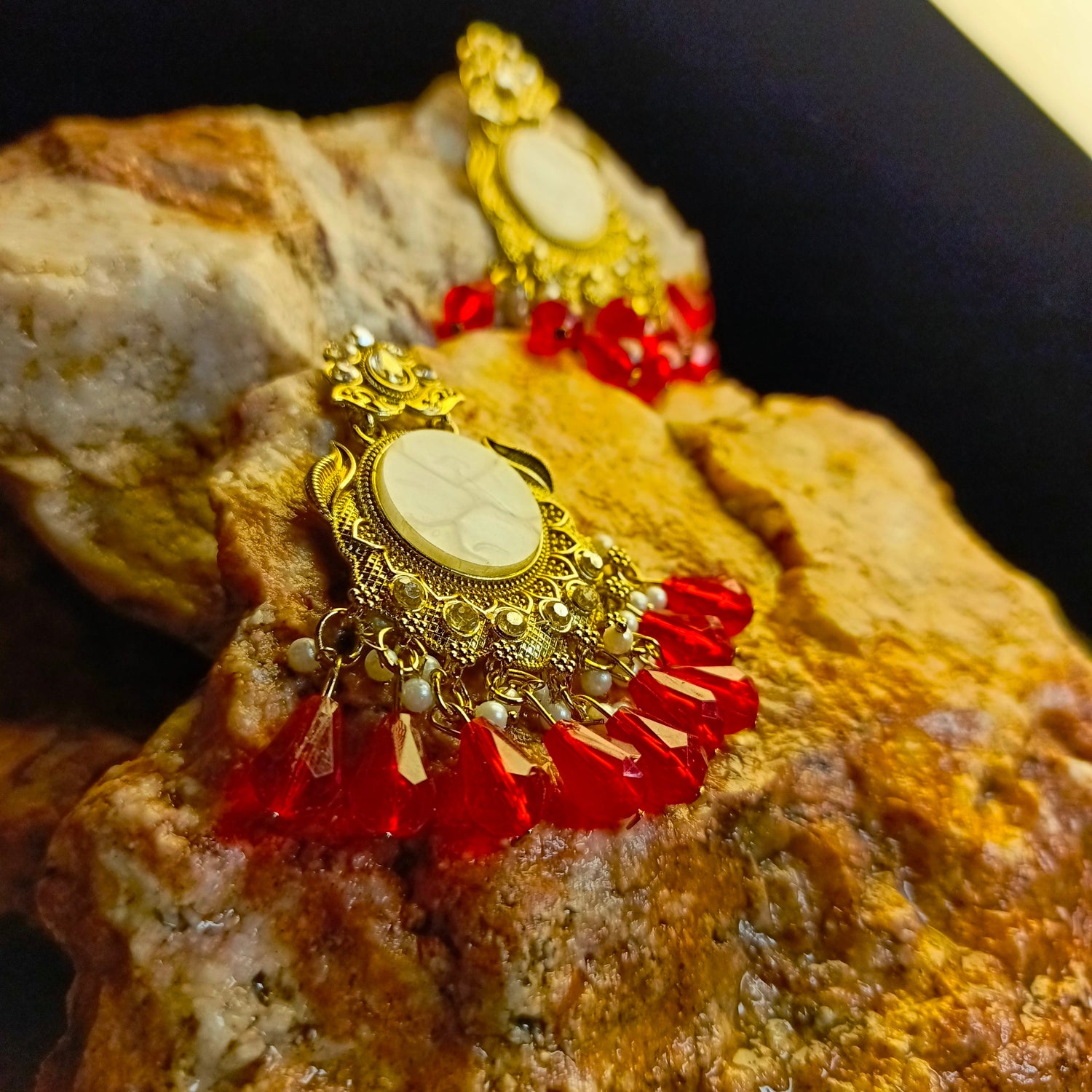 Festival earing