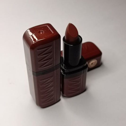Classic Coffee Brown Lipstick – Long Lasting Matte