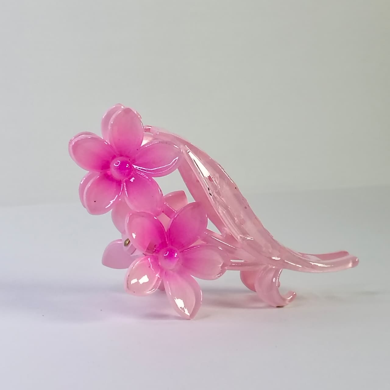 Colorful Floral Hair Claw Clips – Strong Grip & Stylish Design